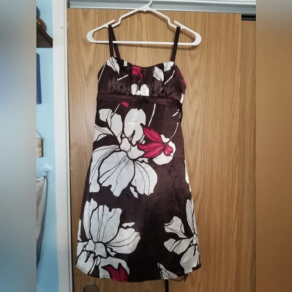 Studio Y | Dresses | Studio Y Brown Floral Prom Dress | Poshmark